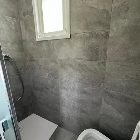 Semesterbostad Casa Vacanza Oleandro Poggiridenti