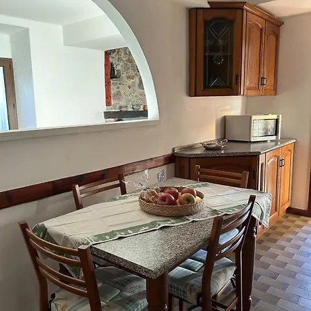 Casa Vacanza Oleandro Casa de Férias Poggiridenti